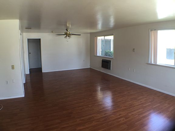4th image of 5409 Baldwin Ave