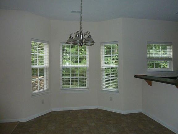 5th image of 331 Lynchburg Dr