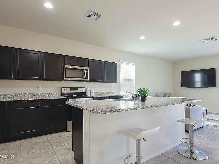 3575 N Montoya Ln — Photo 4