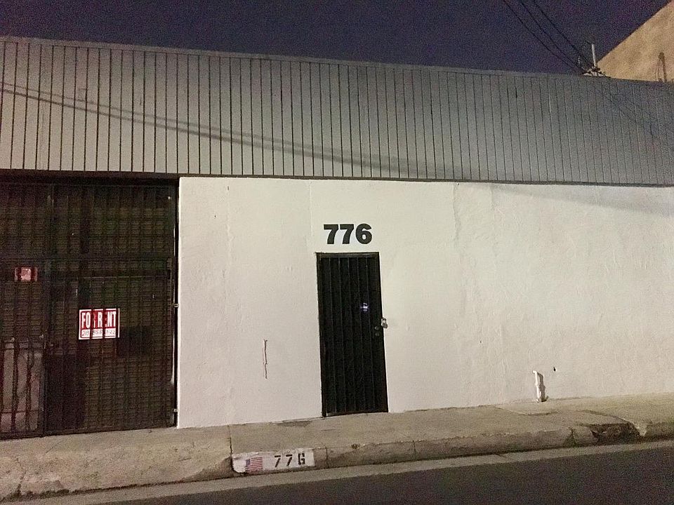 Front view of Property.