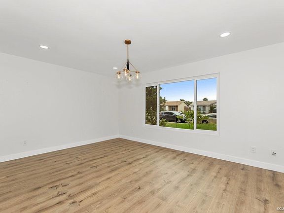 2nd image of 10382 Greenford Dr