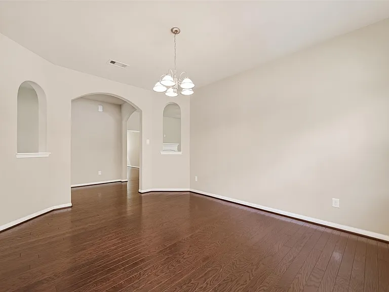111 Pheasant Run Dr — Photo 9