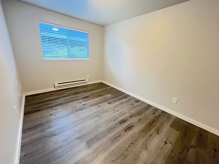 Northview Terrace — Photo 36