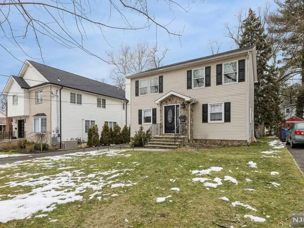 219 Walton St, Englewood, NJ 07631