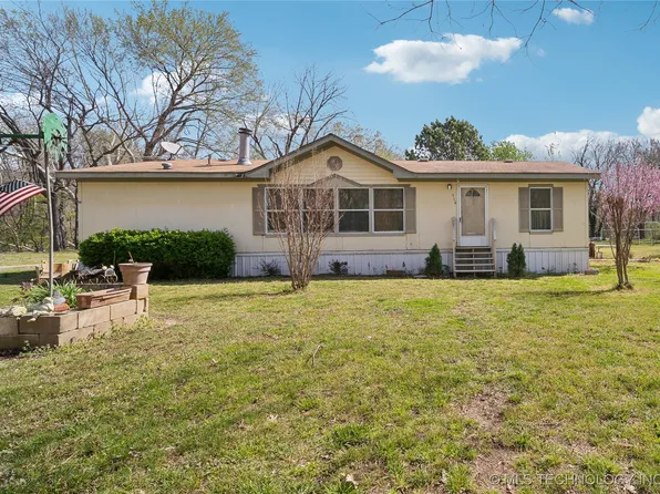 510 NW 5th St, Quinton, OK 74561