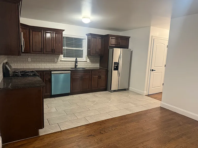 159 Court St #2 — Photo 12