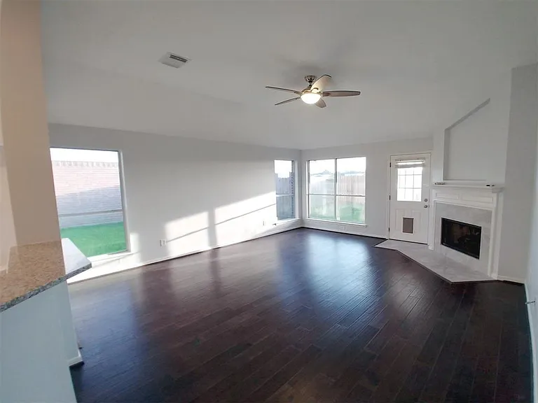 8911 Starlamp Ln — Photo 12