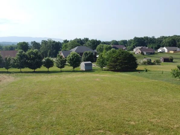 1212 Houston Springs Rd, Greenback, TN 37742