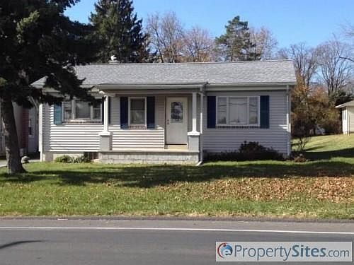 1st image of 1565 N 7th St