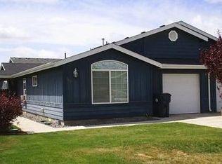 571 NE Negus Loop, Redmond, OR 97756