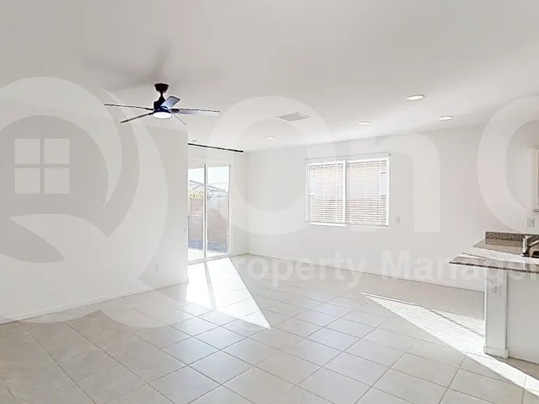 36355 W Mediterranean Way — Photo 4