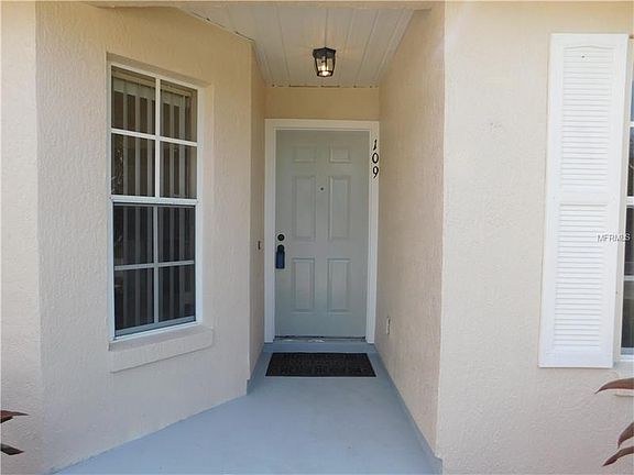 3rd image of 109 Little Fox Ave