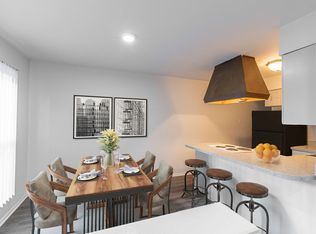 Kirkwood Bluffs, Saint Louis, MO 63122
