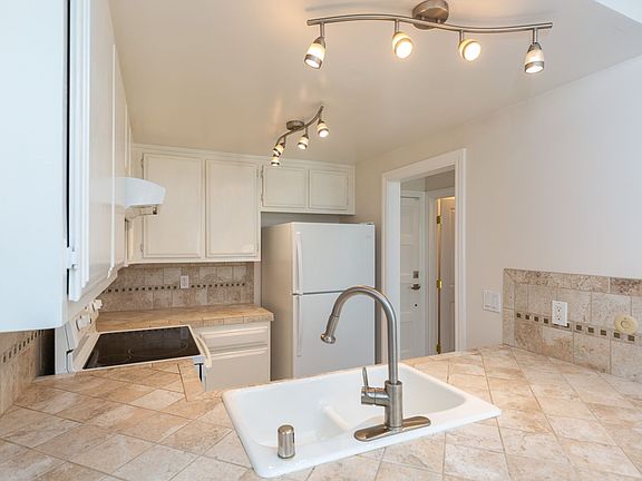 4th image of 8272 Gilman Dr Unit 26