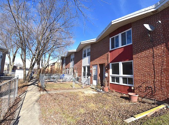2nd image of 1329 Highland Dr APT D