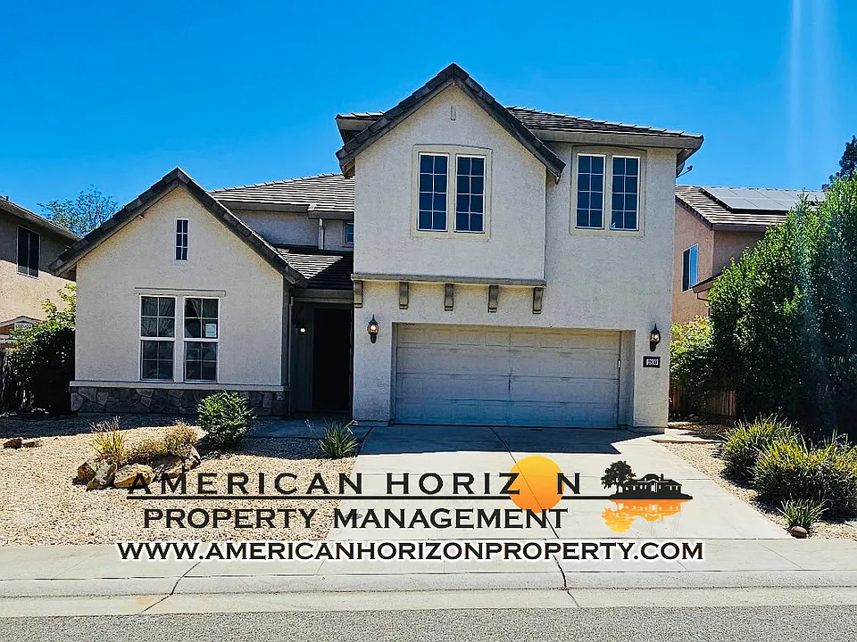 2859 Gray Fox Way