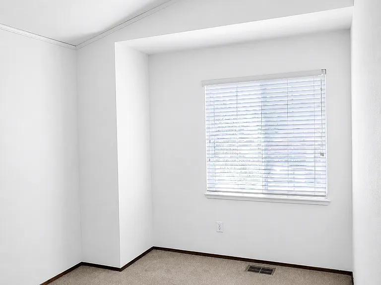 662 Allbrook Dr — Photo 12