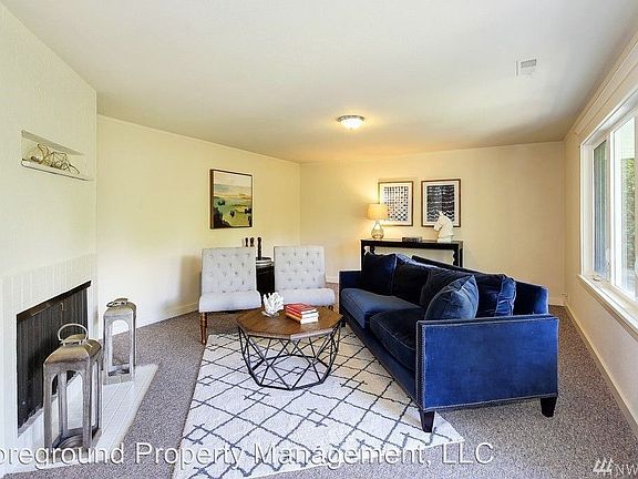 4th image of 8245 NE 8th St