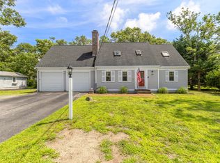835 Old Barnstable Road, Waquoit, MA 02536