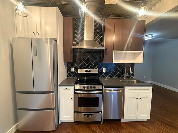 5th image of 35 Claver Pl APT 4B