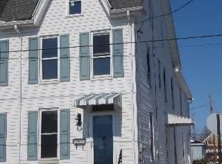 271 W Queen St, Chambersburg, PA 17201