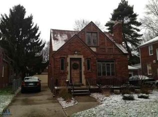 831 Marywood Dr, Royal Oak, MI