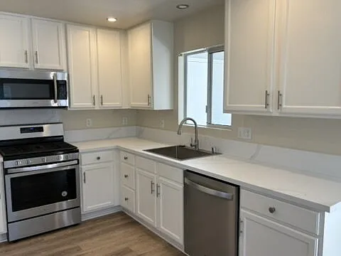 744 Walnut St #6 — Photo 4