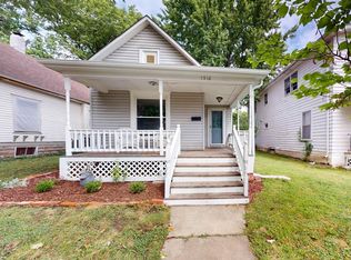 1516 SW 16th St, Topeka, KS 66604