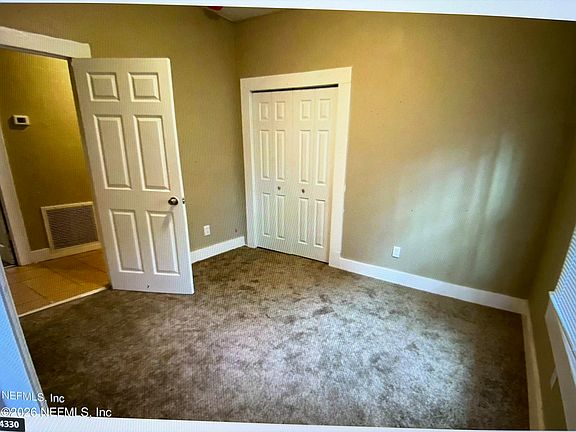 4th image of 2962 SPENCER Street