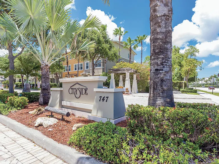 780 Marina Del Ray Ln #4 — Photo 17