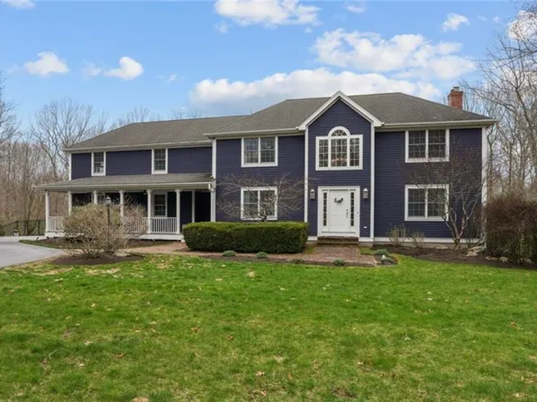 10 David Ct, East Greenwich, RI 02818