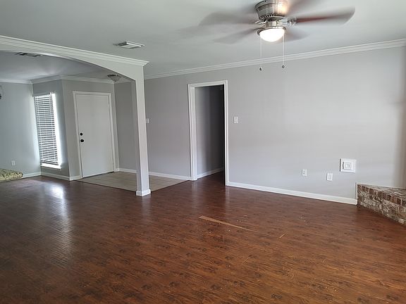 3rd image of 5315 Nottingham Dr