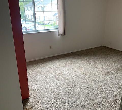 bedroom #1