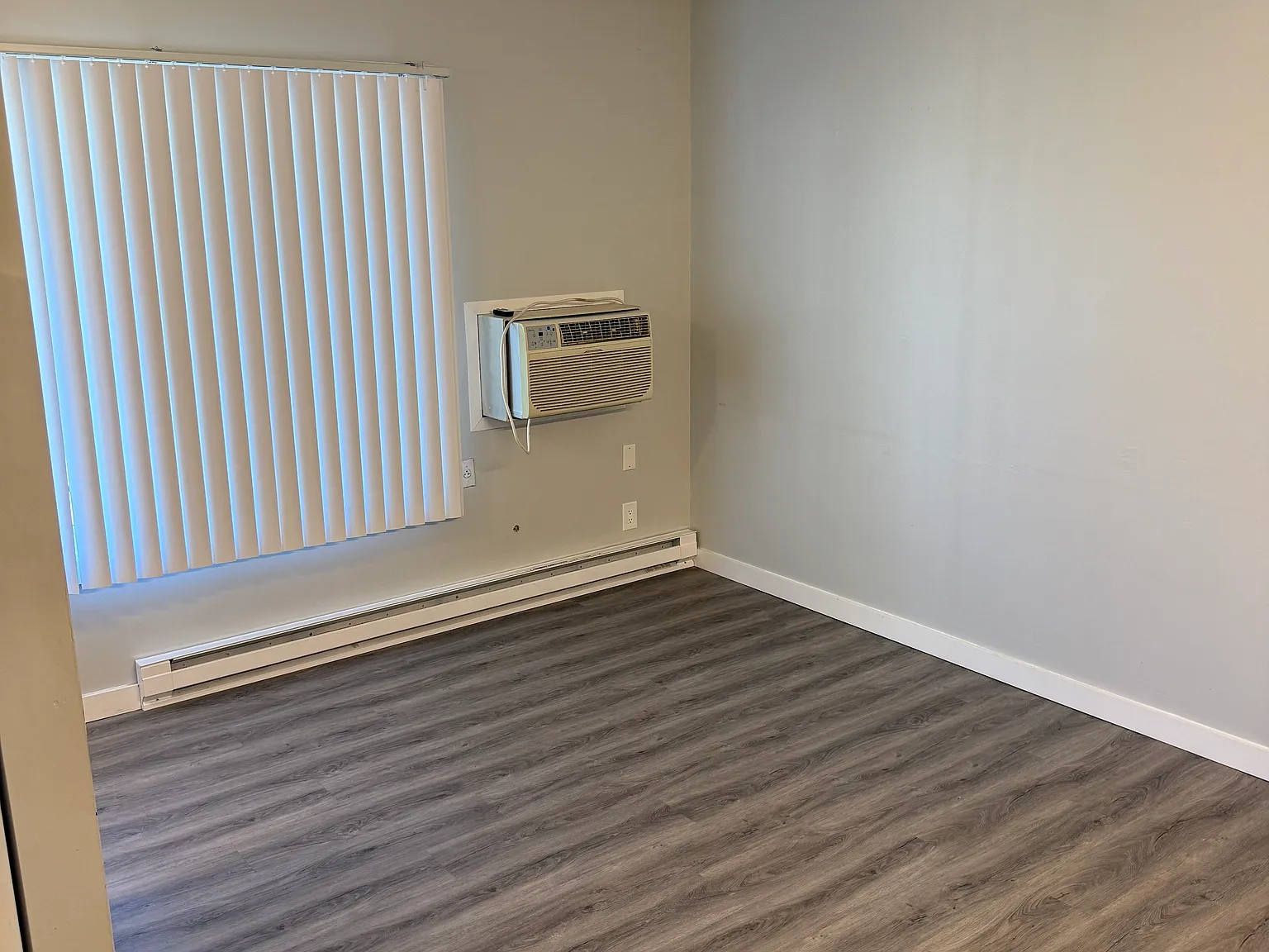 1 bed, 600 sqft, $1,250 — Photo 3