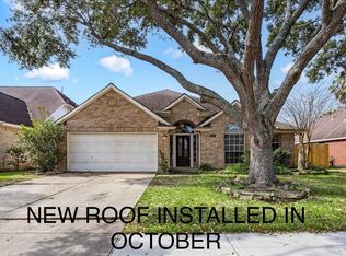 1940 Waterford Way, Seabrook, TX 77586