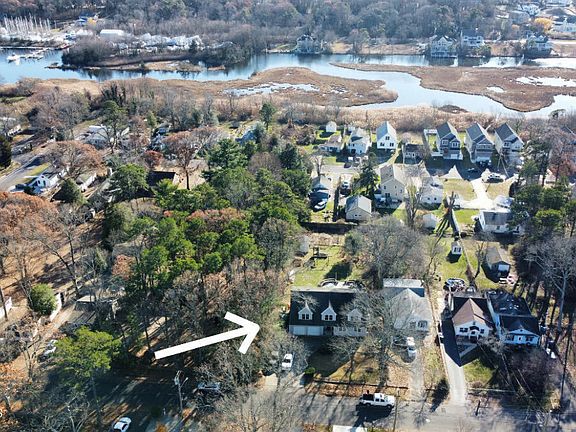 3rd image of 320 Anthony Avenue