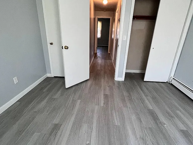 46 Sherwood St — Photo 5