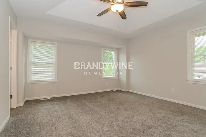 905 NE 108th Ter — Photo 11
