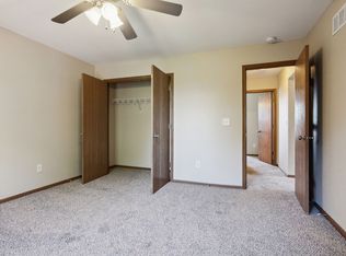 1022 NW Willow Dr, Grain Valley, MO 64029