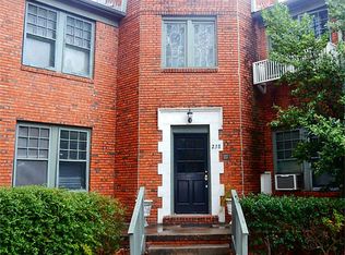 238 Portland St APT 2, Houston, TX 77006