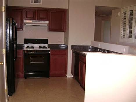 4th image of 3400 Cabana Dr Unit 2094
