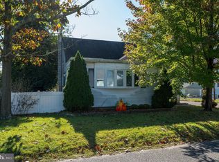 402 Line St, Hammonton, NJ 08037