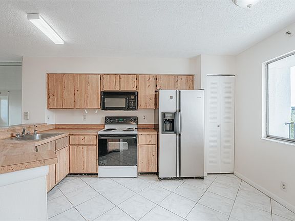 3rd image of 2217 Cypress Island Drive #607