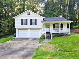 7687 Greenridge Ct, Douglasville, GA 30134