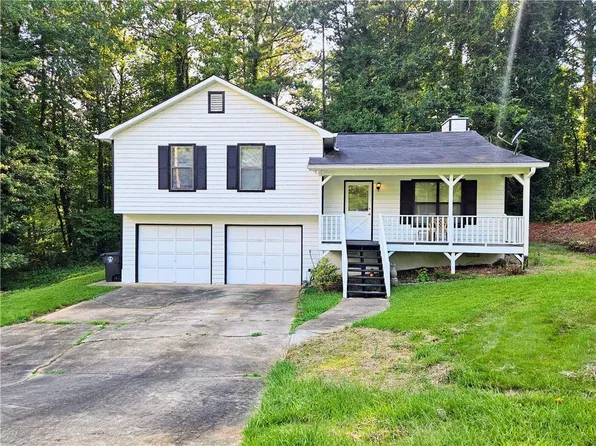 7687 Greenridge Ct, Douglasville, GA 30134