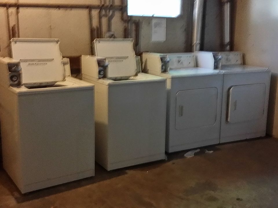 1st image of 1104 W McCarty St APT 103