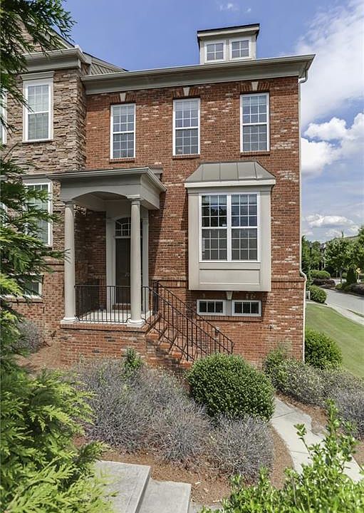 1st image of 2085 Wylmoor Way SE
