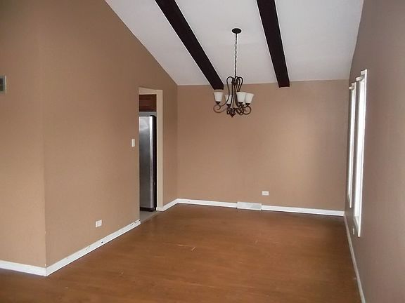 5th image of 3113 Oakwood Dr