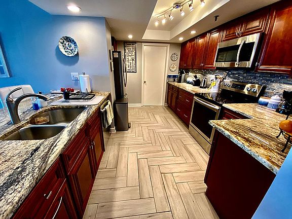 5th image of 6372 Palma Del Mar Blvd S APT 907