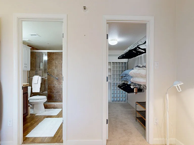 7950 E Camelback Rd #610 — Photo 9
